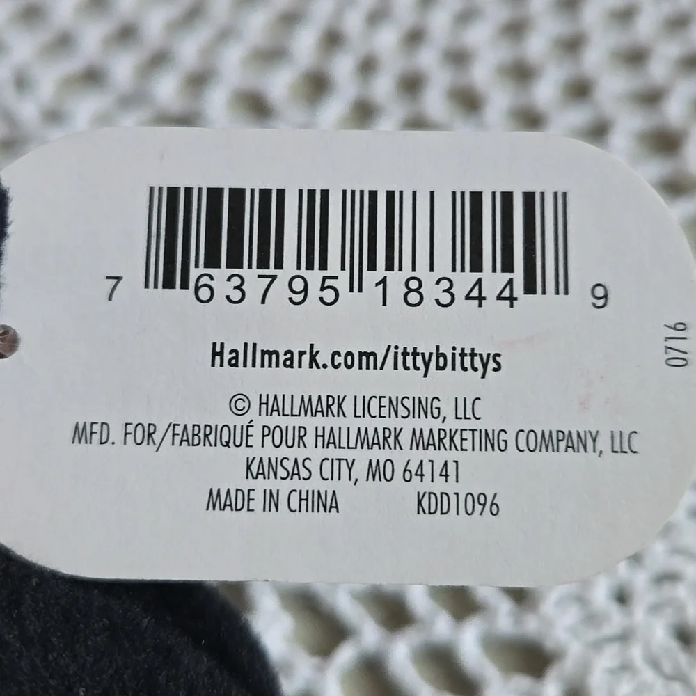 2 VINTAGE HALLMARK ITTYBITTY'S LIMITED EDITION FROSTY FRIENDS - Picture 8 of 14